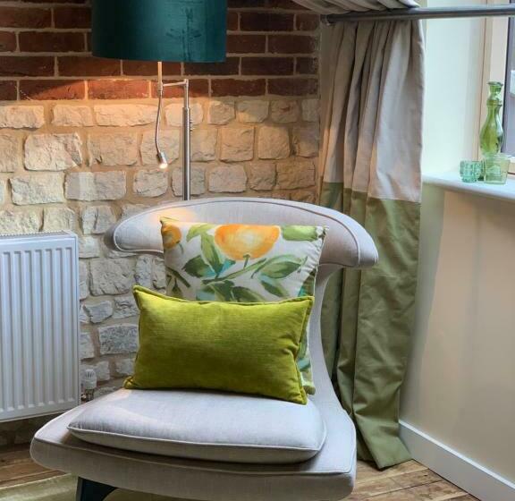 Номер Deluxe, No33 Thornham Boutique Suites