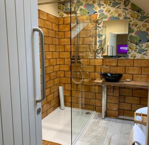 Номер Deluxe, No33 Thornham Boutique Suites