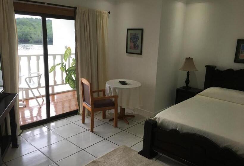 Номер Стандарт, Y Restaurante Costa Del Sol