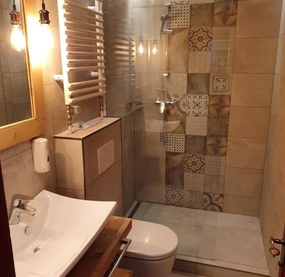 آپارتمان 2 خوابه با بالکن, Romantik Pension Lehrberg