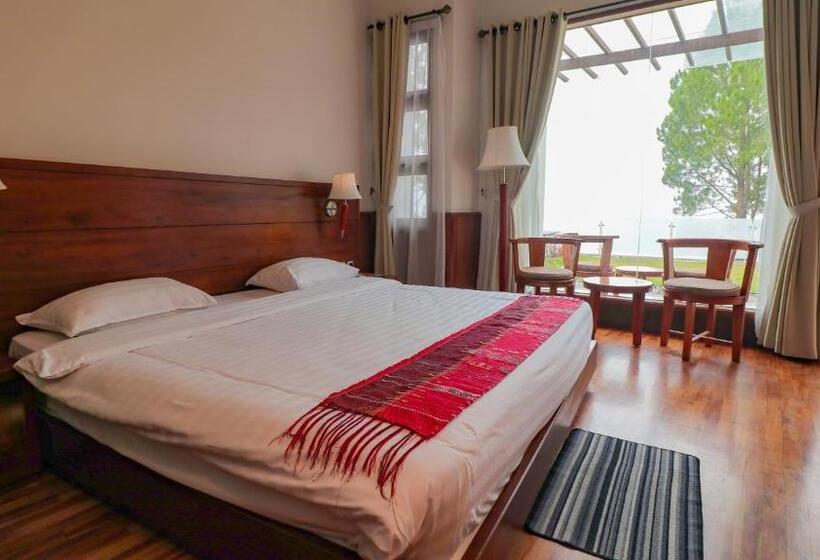 Номер Deluxe с Видом, Taman Simalem Resort
