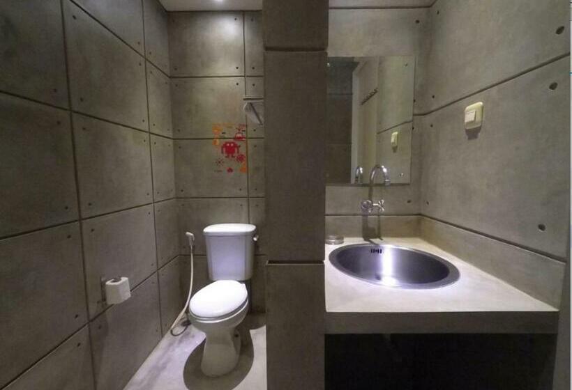 Номер Стандарт, Flat06. Cipete