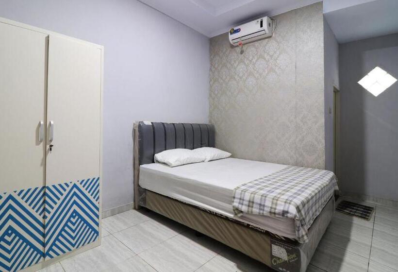 Номер Стандарт, Ombey Guest House