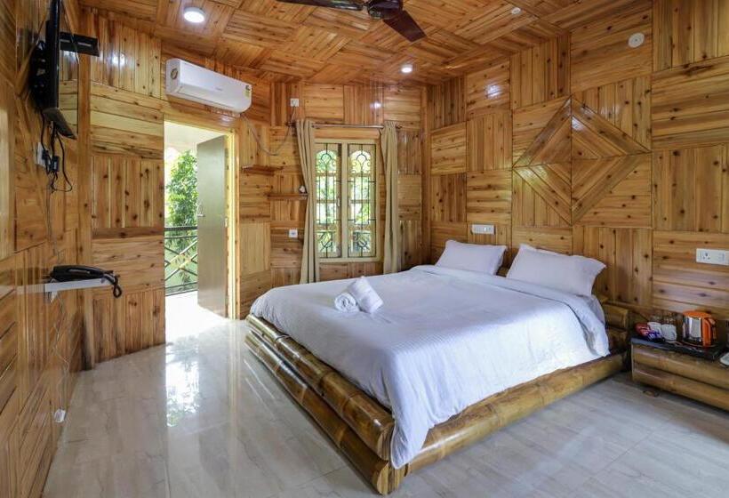 Номер Стандарт Вид на Сад, Resort Trimurti