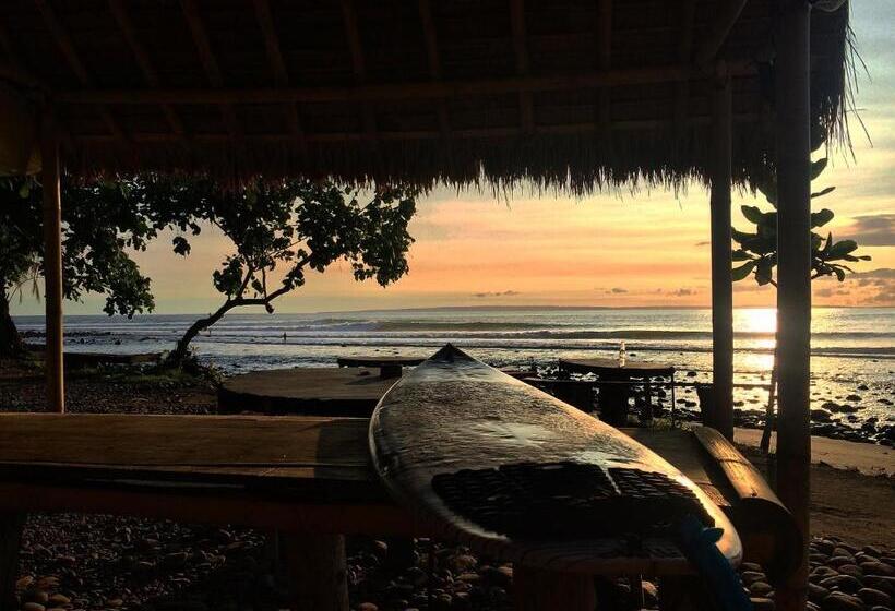 Номер Deluxe, Medewi Secret Surfcamp