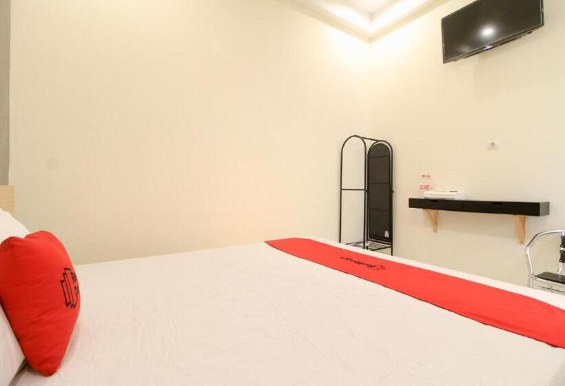 Номер Стандарт, Reddoorz At Hotel Putra Perdana Klaten