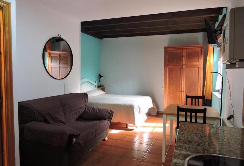 스탠다드 스튜디오, Casa Pancho Porrúa