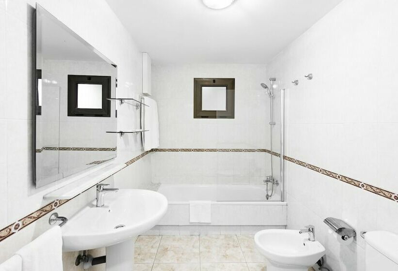 Apartamento 1 Dormitório Vista Mar, Elba Lucia Sport & Suite