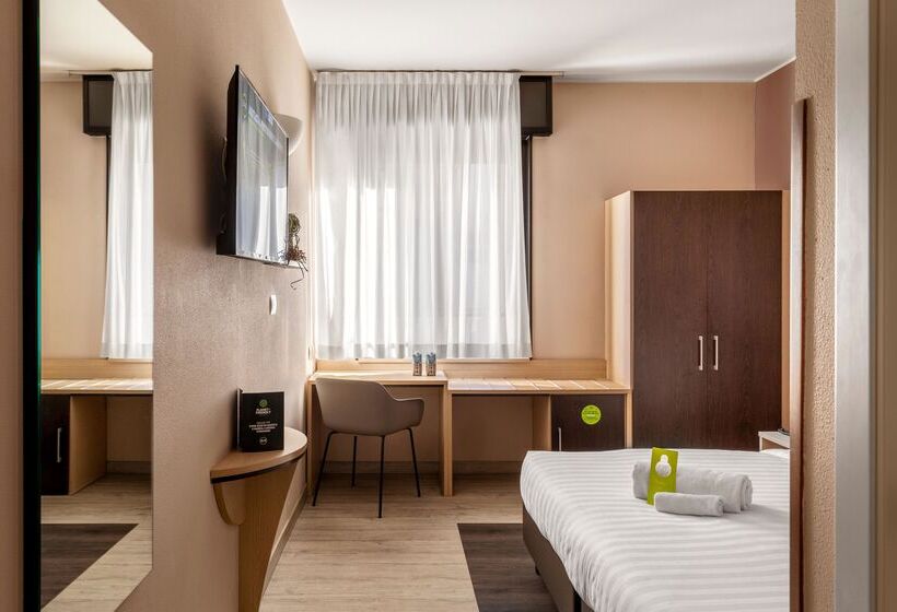 اتاق استاندارد, B&b Hotel Milano Portello