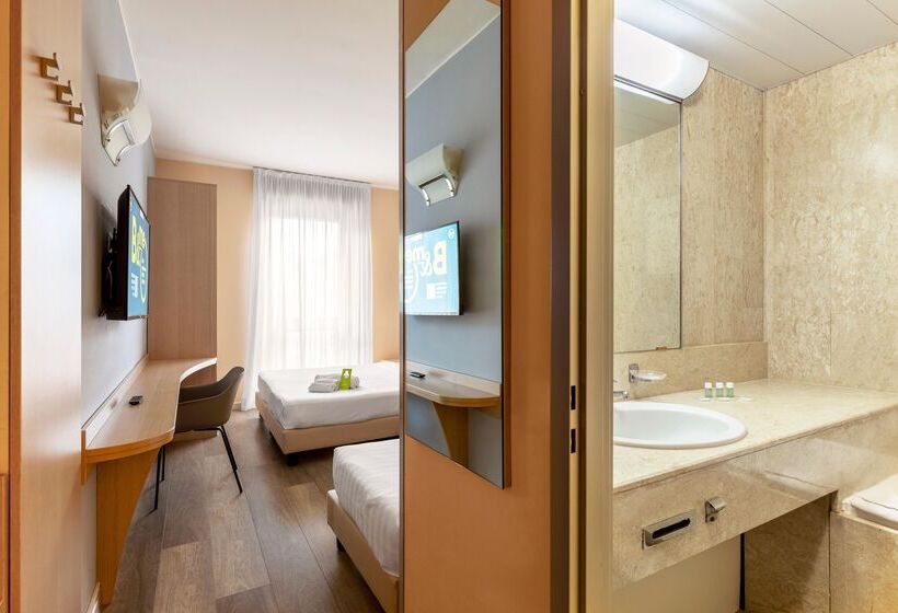 اتاق استاندارد سه نفره, B&b Hotel Milano Portello