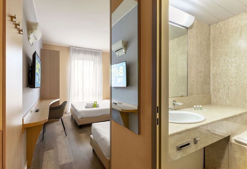 اتاق استاندارد سه نفره, B&b Hotel Milano Portello