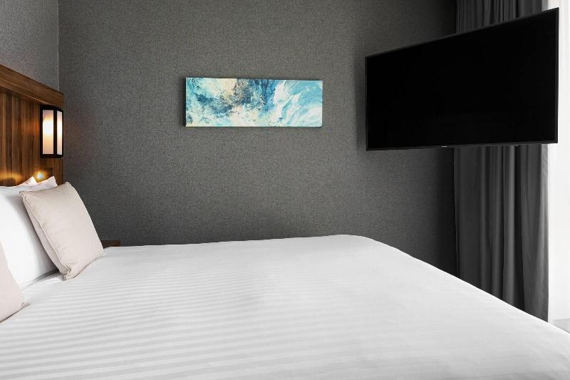 Studio Standard Lit King Size, Courtyard By Marriott Amsterdam Airport