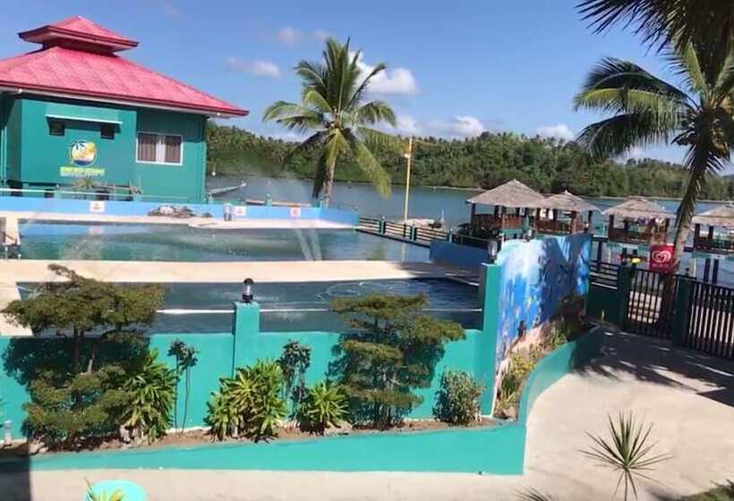 اتاق خانوادگی با چشم‌انداز دریا, Juvies Resort Hotel And Restaurant