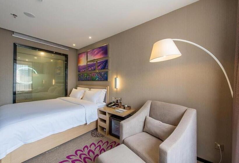 Quarto Estandar, Lavande