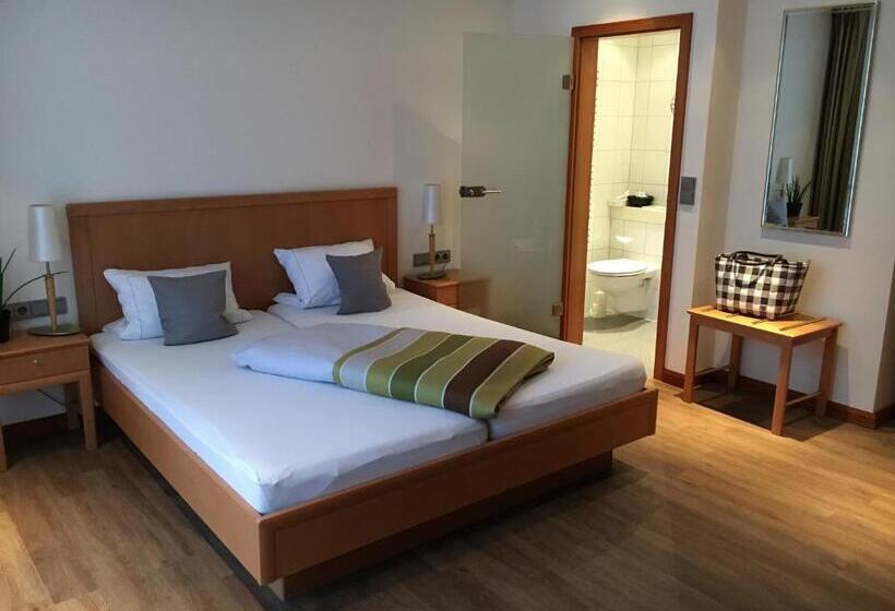 Номер Стандарт, Landidyll Hotel Zum Freden