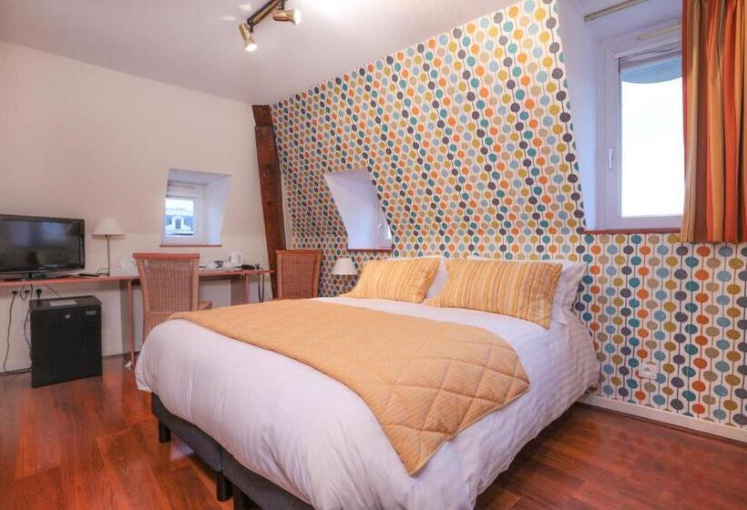 اتاق راحتی, Hôtel Restaurant Des Remparts