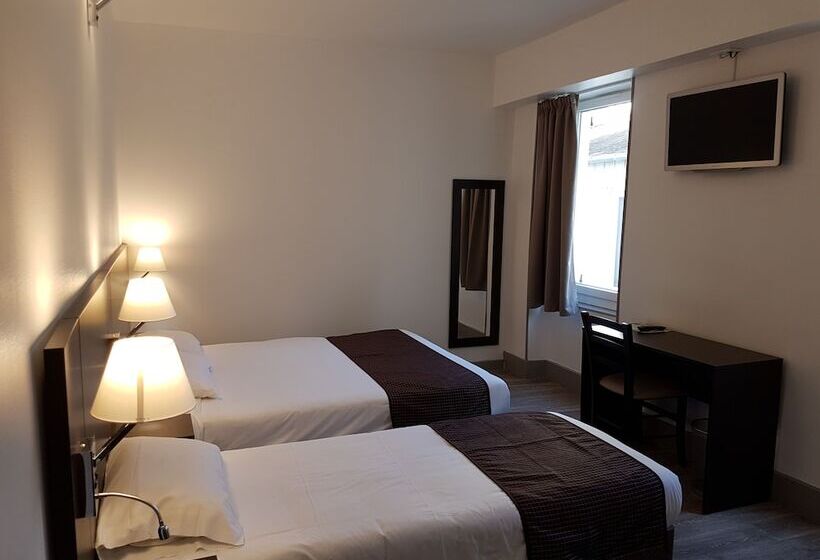 اتاق استاندارد سه نفره, Nevers