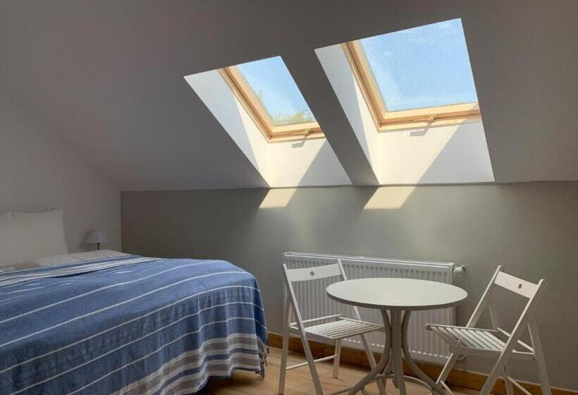 Трехместный Номер Комфорт, Barcelona Rooms