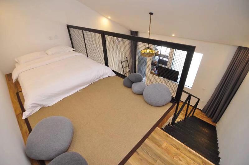 Люкс Дюплекс, Stone Forest Mijia Guest House