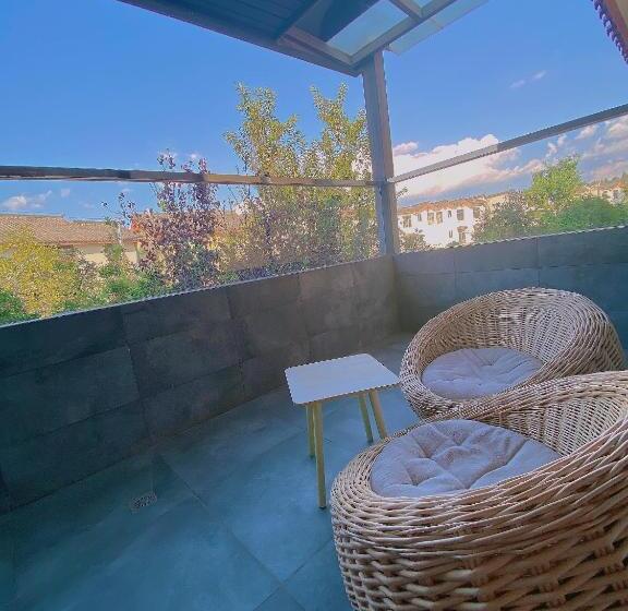 Номер Стандарт, Stone Forest Mijia Guest House
