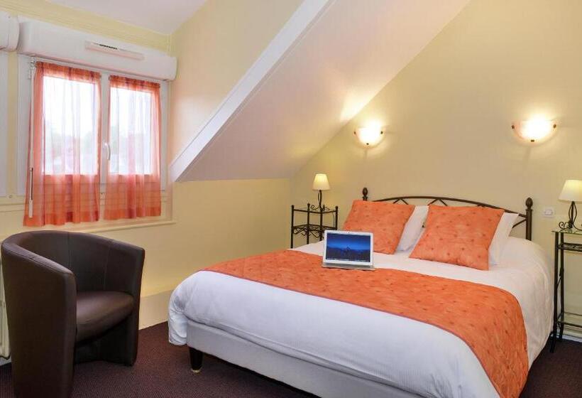 اتاق استاندارد, Logis Hôtels Restaurant Le Dauphin