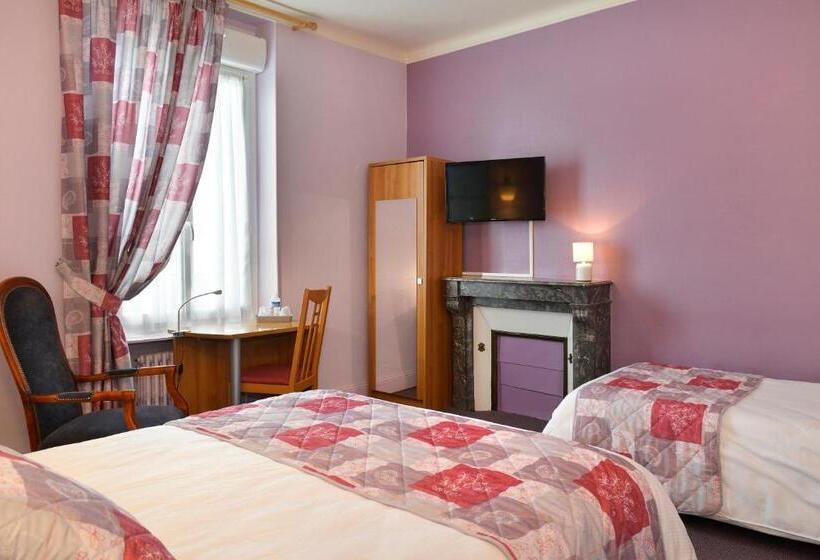 اتاق استاندارد, Logis Hôtels Restaurant Le Dauphin