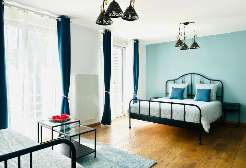 Люкс с Балконом, Reims Sherpa Guest House