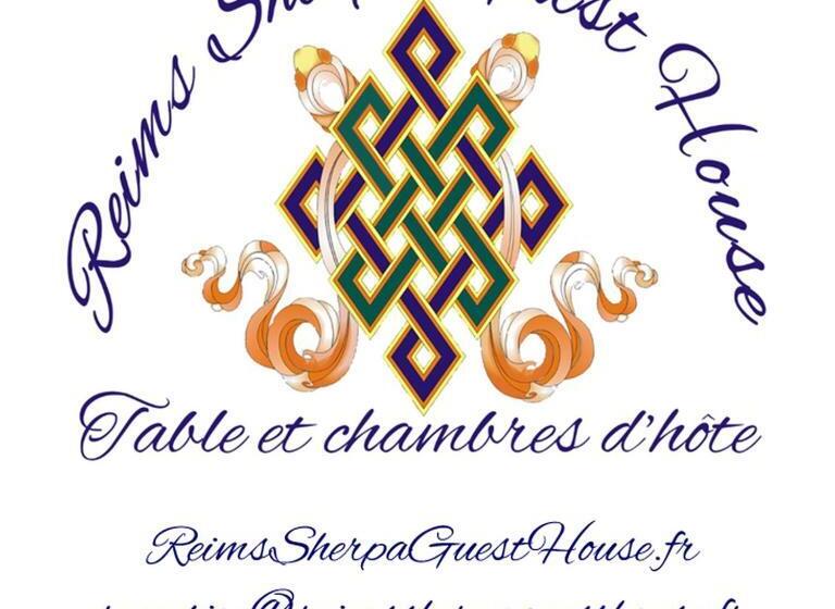 Люкс с Балконом, Reims Sherpa Guest House
