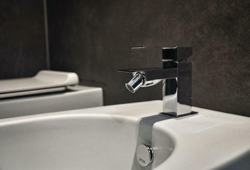 اتاق استاندارد, Deer House Bnb