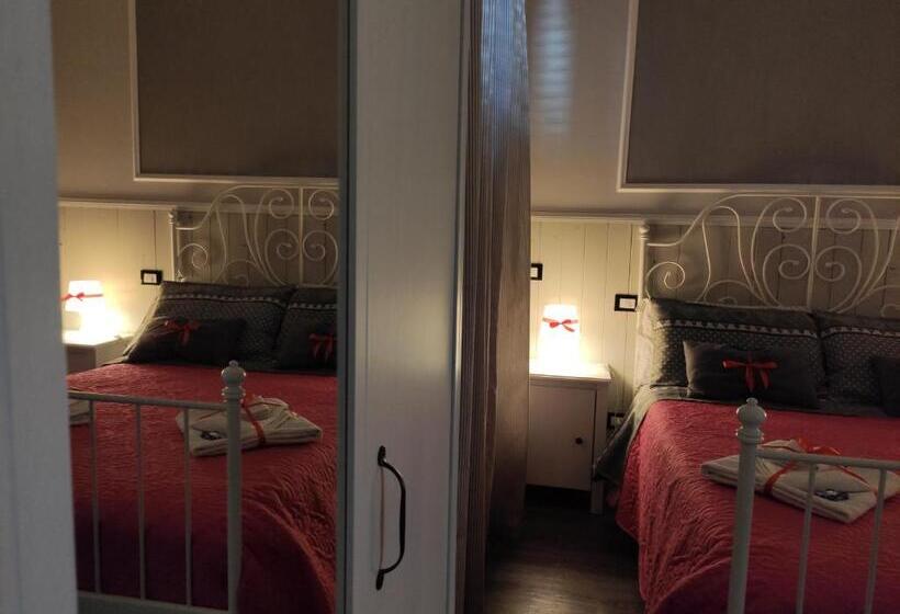 اتاق لوکس با بالکن, Sweet Rome B&b
