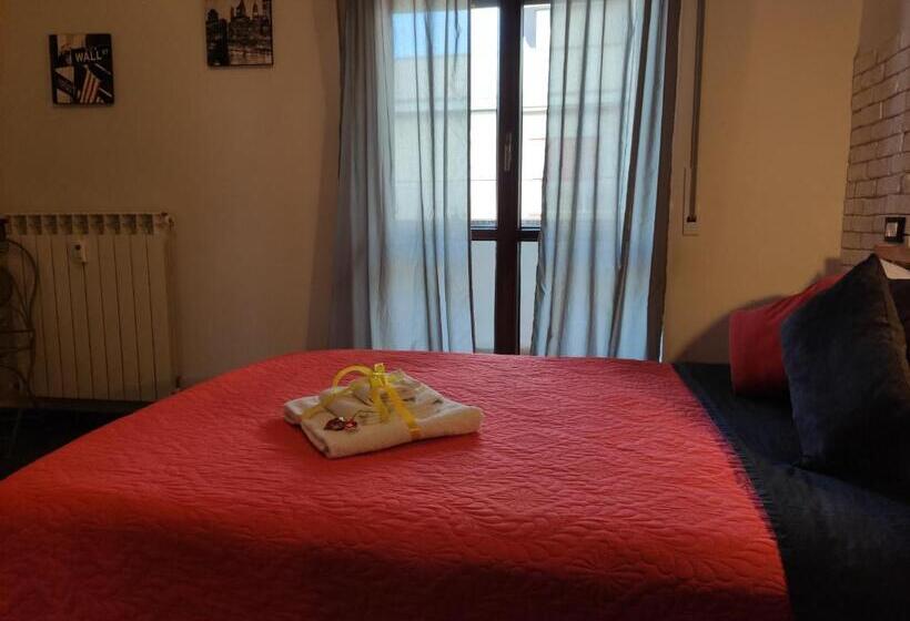 Comfort room with balcony, Sweet Rome B&b
