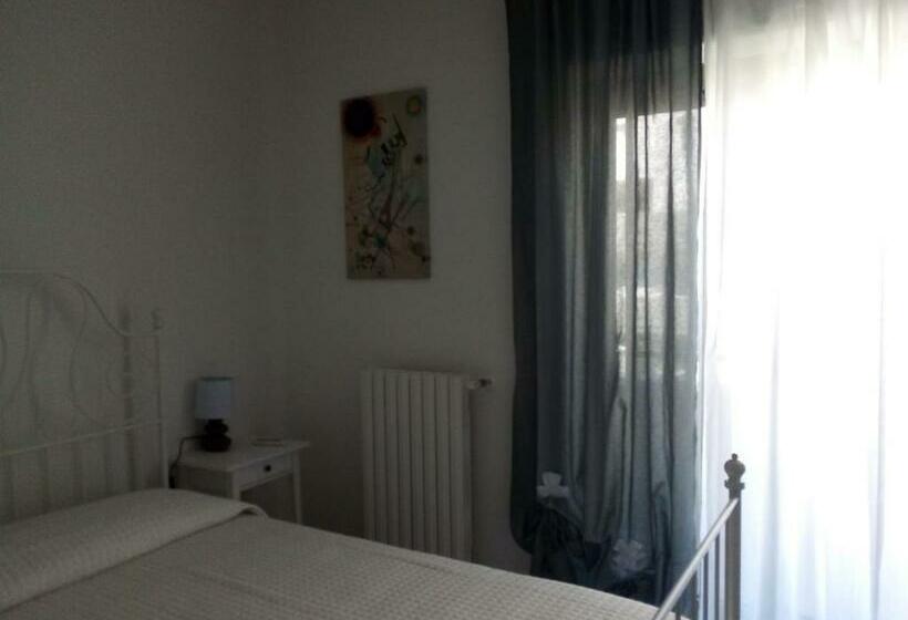 Quarto Triplo Estandar, B&b Smile