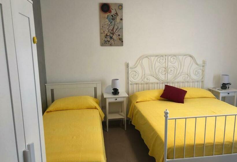 Quarto Triplo Estandar, B&b Smile
