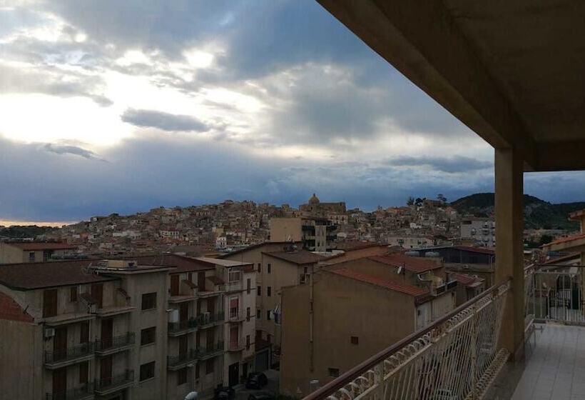 اتاق لوکس سه تخته, Vacanze In Sicilia