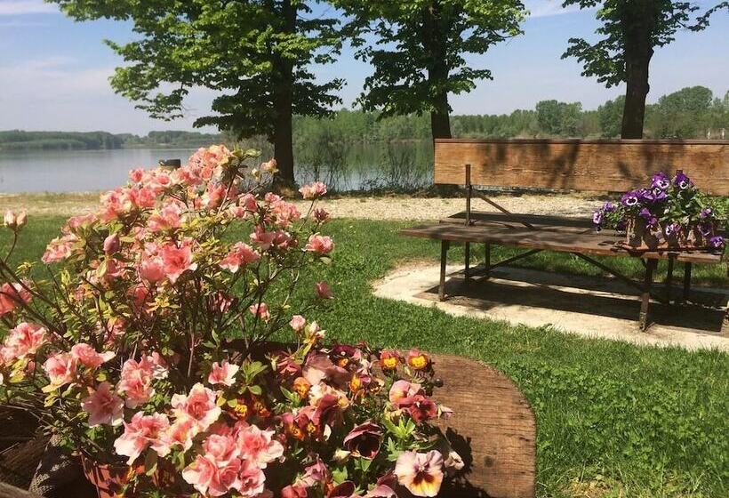 Номер Deluxe Вид на Сад, La Finestra Sul Po  Agriturismo