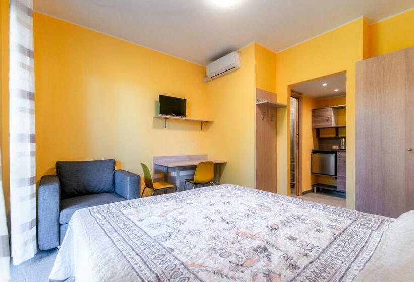 اتاق استاندارد با چشم‌انداز باغ, Casa Livio  Rooms And Studios
