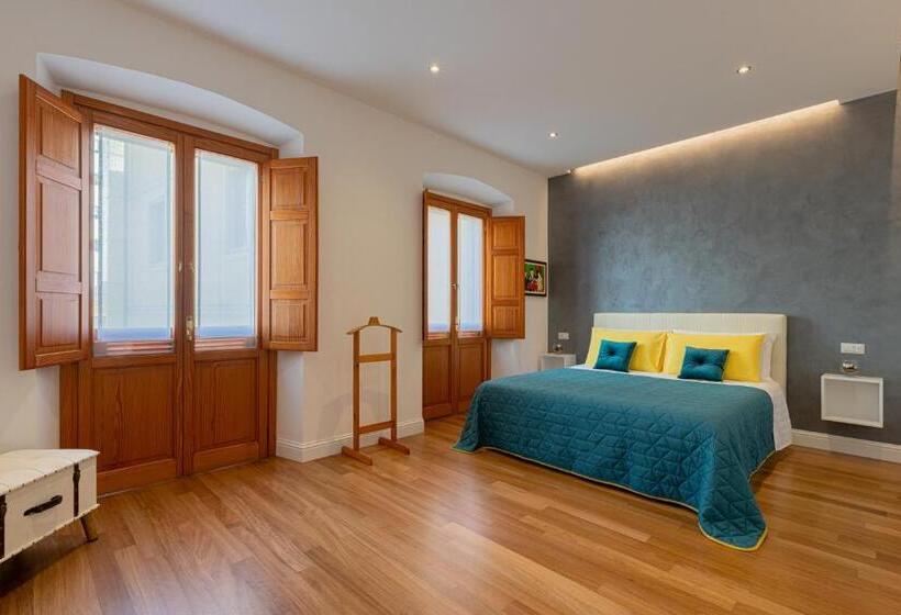 اتاق سوپریور, Marcus Suite