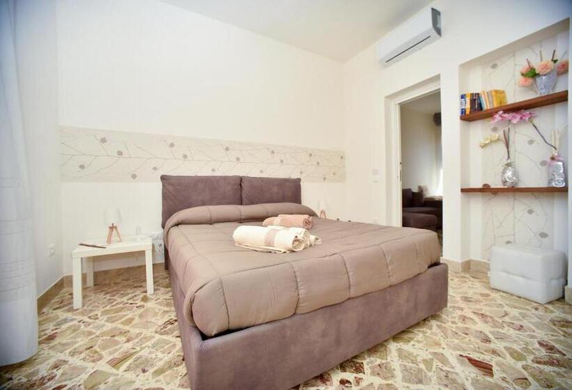 4인용 스탠다드 룸, Casa Sarina