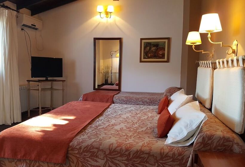 اتاق سوپریور سه تخته, Selva Montana