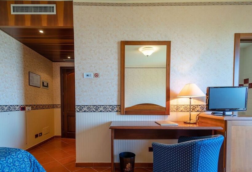 Номер Deluxe, Ariotto Village