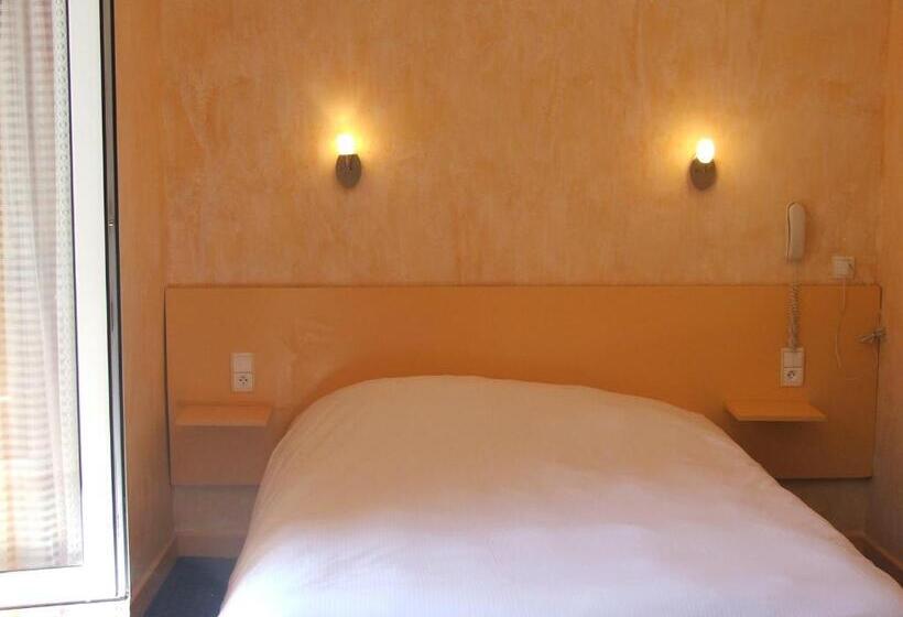 Четырехместный Номер Стандарт, Logis Hôtel Bel Horizon