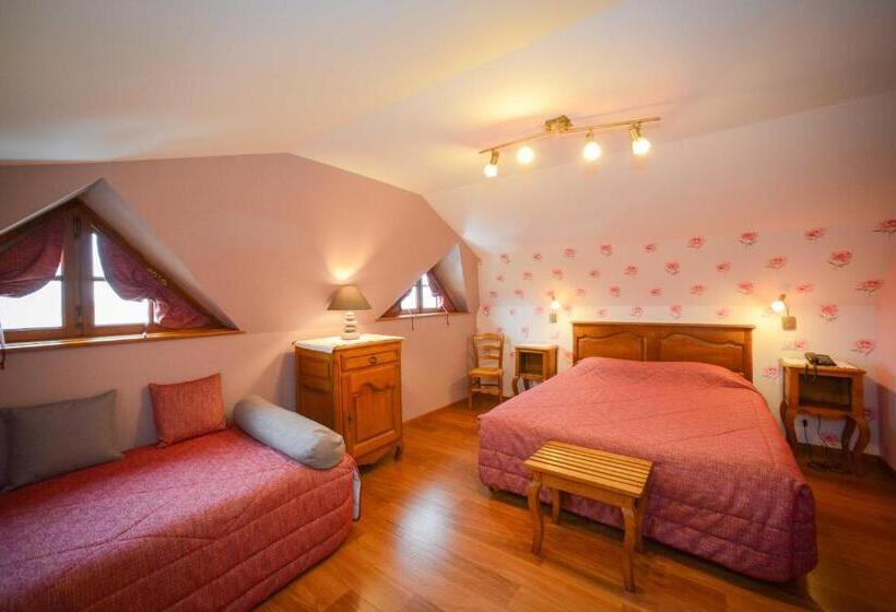 Номер Стандарт, Manoir De L Acherie