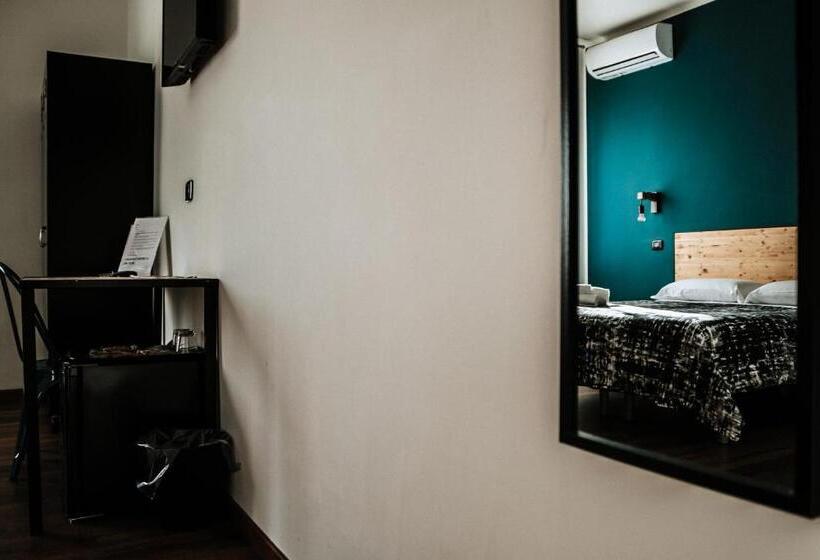 اتاق استاندارد با چشم‌انداز باغ, Travel Station Bedandbreakfast