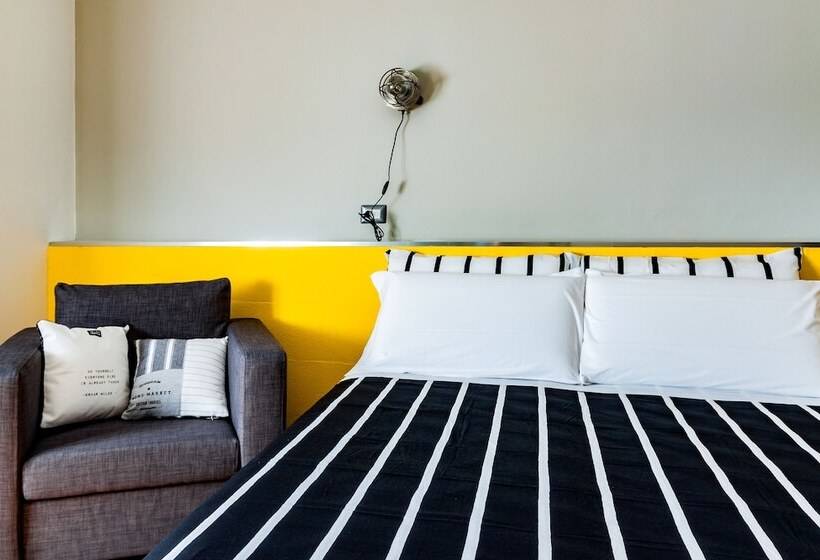 اتاق استاندارد سه نفره, Travel Station Bedandbreakfast
