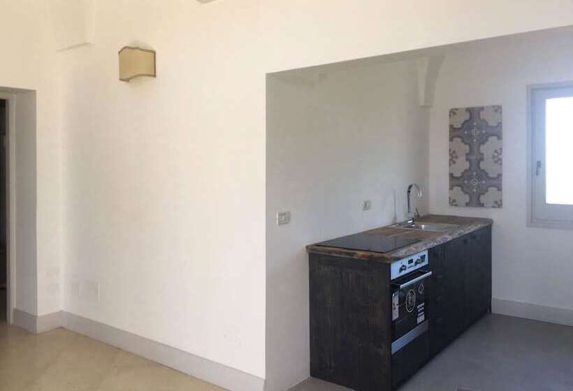 Апартаменты 1 Спальня Вид на Сад, Villa Starace Suites Et Appartements
