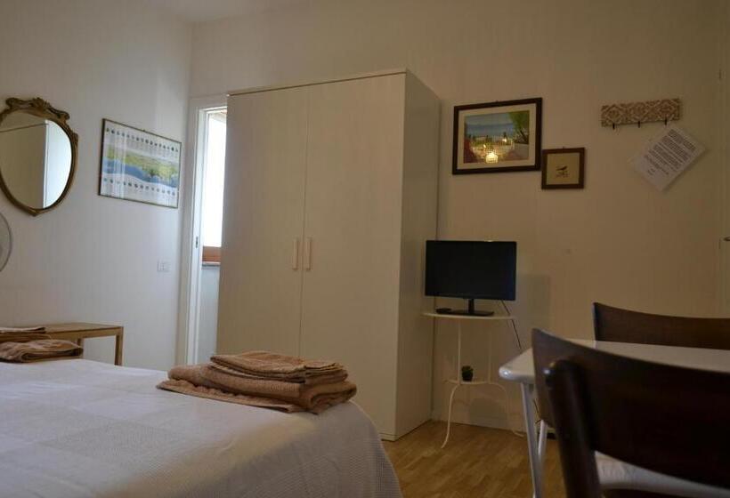 اتاق استاندارد, Osimo B&b