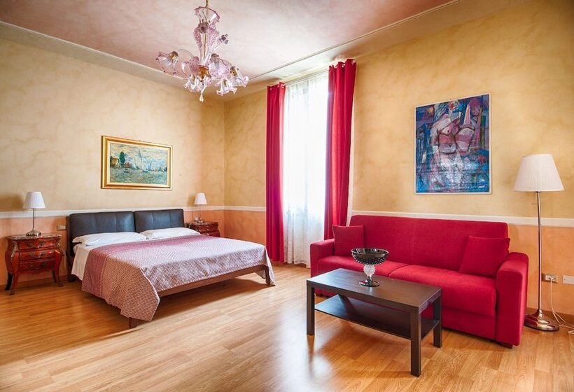 Deluxe room with river view, Lady Verona Residence