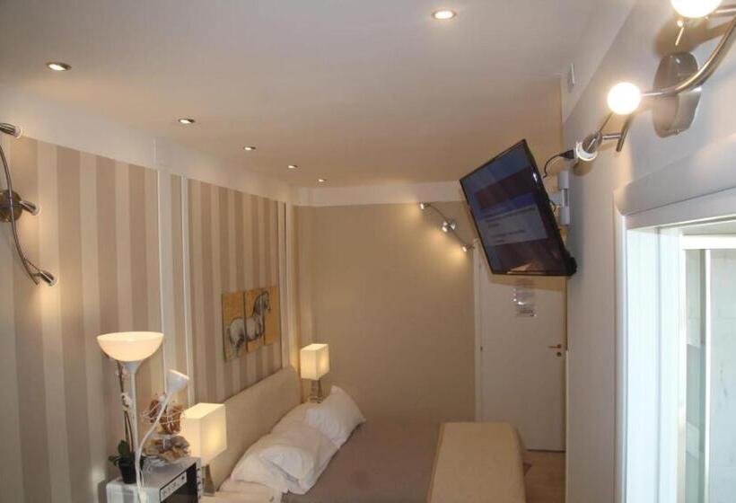 اتاق لوکس خانوادگی, B&b Pescara Centro Luxury Suite