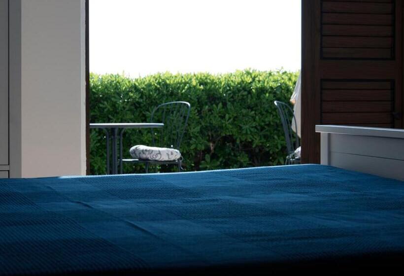اتاق لوکس, L Oasi Di Giorgia