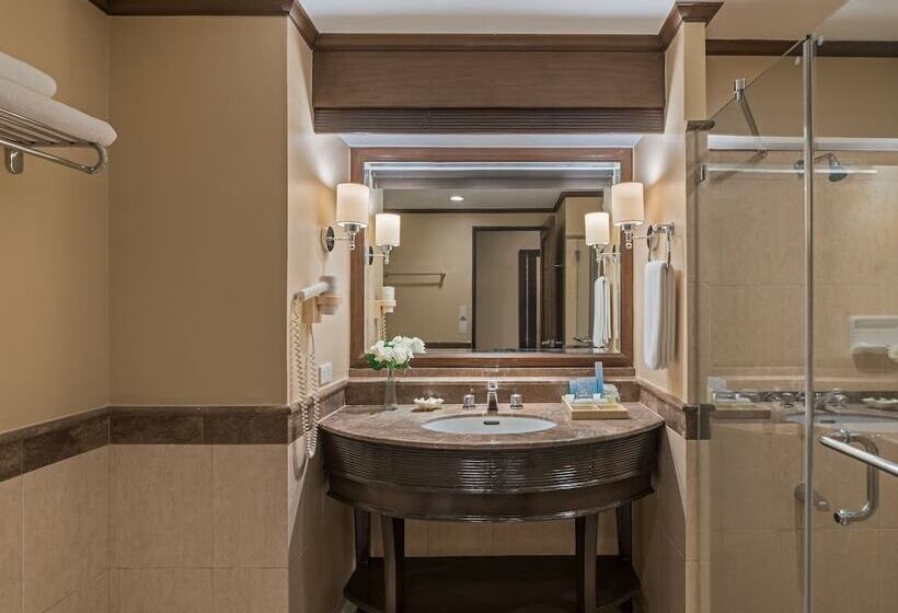 Номер Deluxe, Henann Regency Resort And Spa